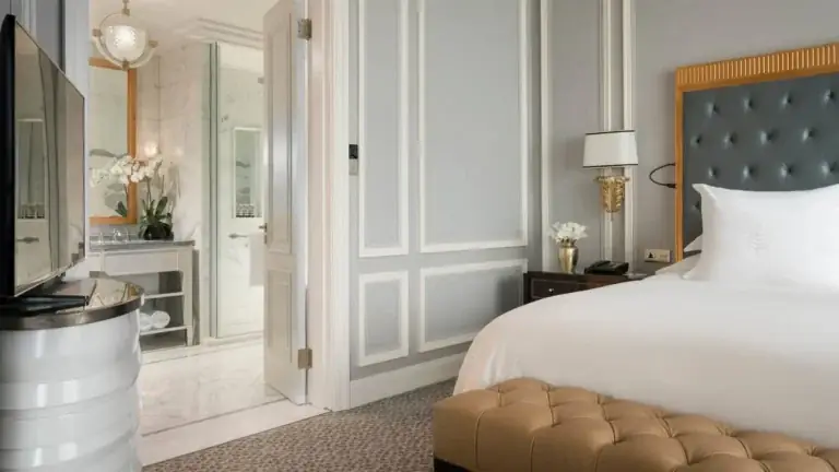 Compare Luxury Suites Seasonal Packages: Definitive Guide