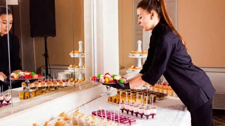 How to Reduce Luxury Suites Dining Expenses: Definitive Guide